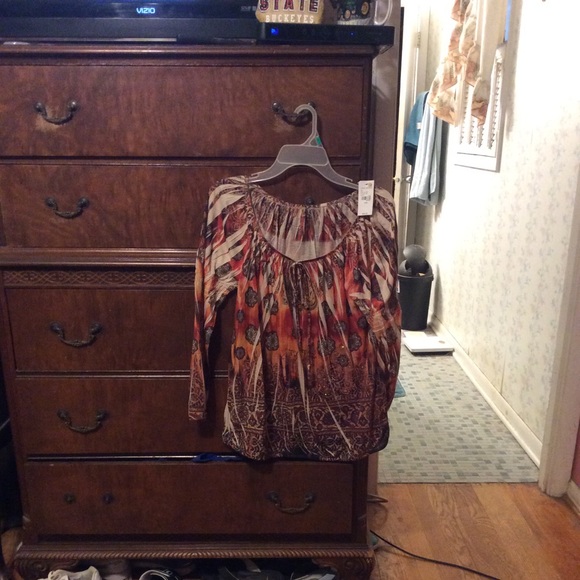 Lane Bryant Tops - Lane Bryant Flowing Top Smoke/PetFree